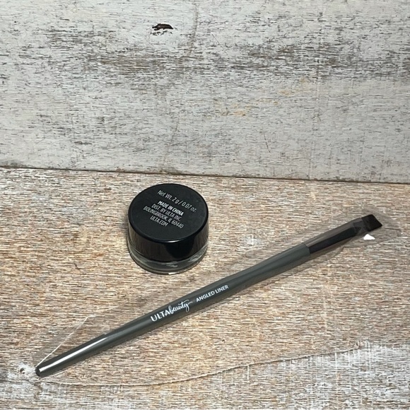 Ulta Beauty Eye Gel Liner & Full Size Eye Liner Brush 2g/0.07oz New - Picture 1 of 5